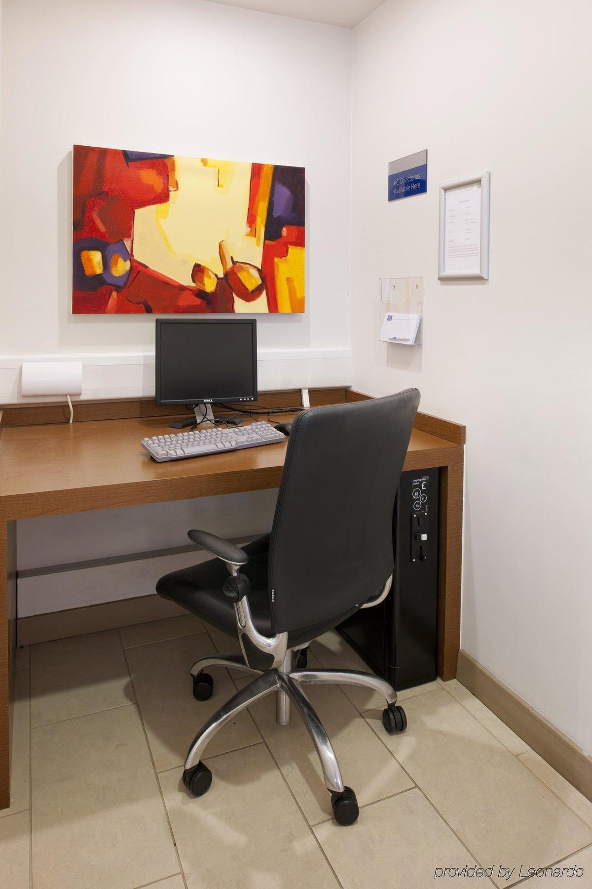 Holiday Inn Express East Midlands Airport By Ihg Castle Donington Faciliteiten foto